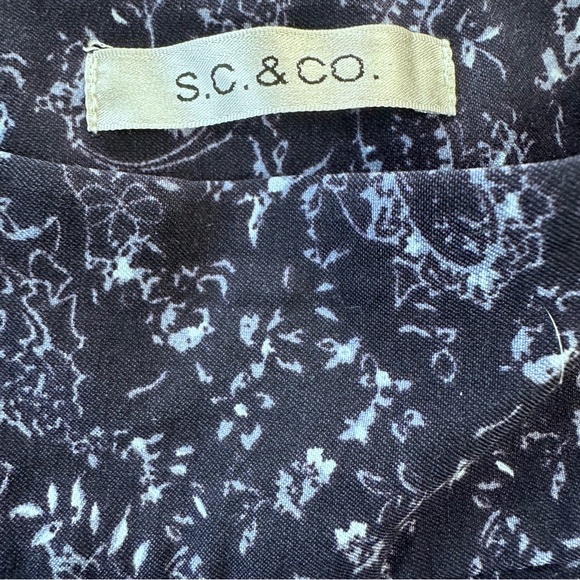 S.C. & CO. Women's Blue Pull On Stretch Rayon Blend Bermuda Shorts Size 10 - Picture 9 of 11